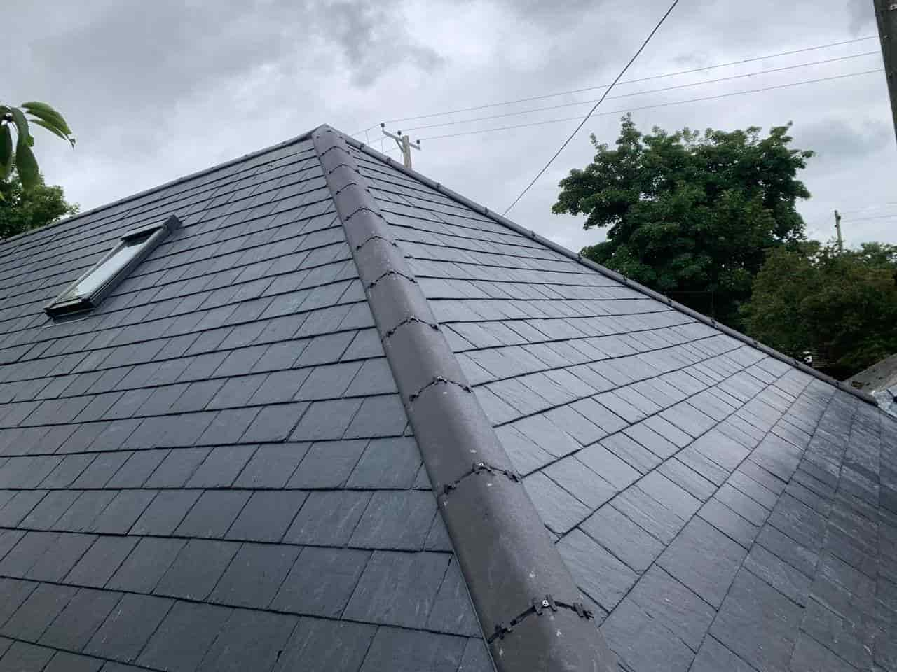 This is a photo of a slate roof in Tunbridge Wells. Installed by