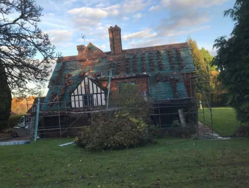 This is a photo of a roof being installed in Tunbridge Wells. Installed by TW Roofing Solutions