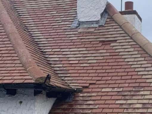 this is a photo of a roof needing repairs in Tunbridge Wells